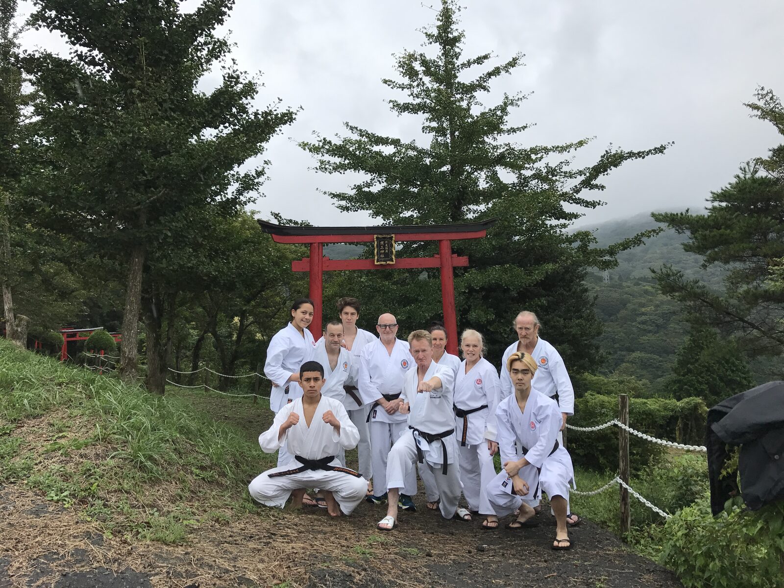 Willis Shihan and TSKF NZ students in Hakone, Japan